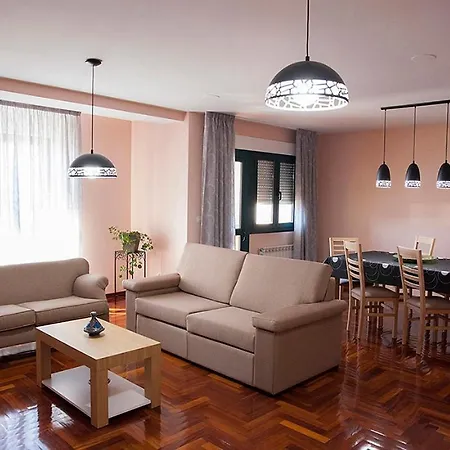 Laros Pios 1 * Vilalba